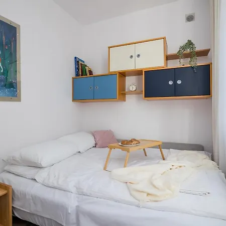 Apartmán Shortstaypoland Plac Dabrowskiego B140 *